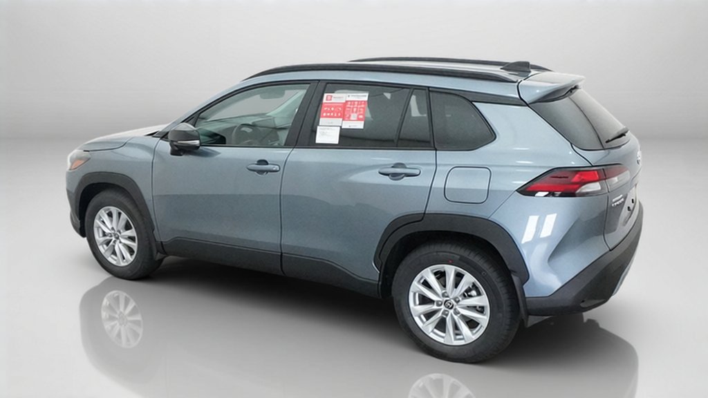 New 2026 Toyota Corolla Cross LE FWD image 7