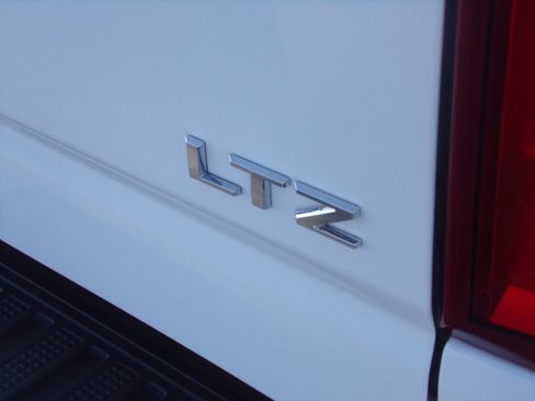 Used 2024 Chevrolet Silverado 3500 LTZ w/ LTZ Premium Package image 13