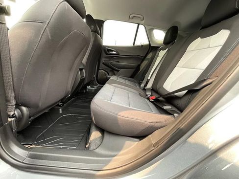 New 2026 Chevrolet Trax LS w/ LS Convenience Package FWD image 26