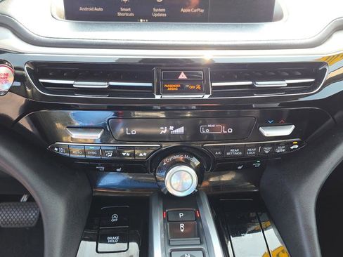 Used 2023 Acura MDX SH-AWD w/ Technology Package image 20