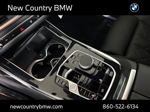 New 2026 BMW X7 xDrive40i w/ M Sport Package image 25