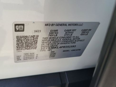 Certified 2023 Cadillac Escalade Premium Luxury RWD image 34