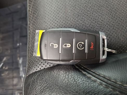 Used 2019 RAM 1500 Sport image 28