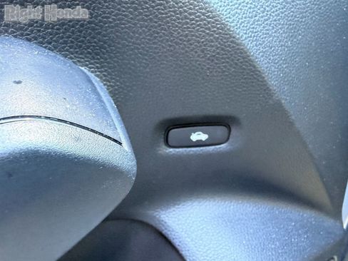 Used 2023 Honda Civic LX image 13