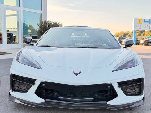 Used 2021 Chevrolet Corvette Stingray Premium Cpe w/ Z51 Performance Package RWD image 9