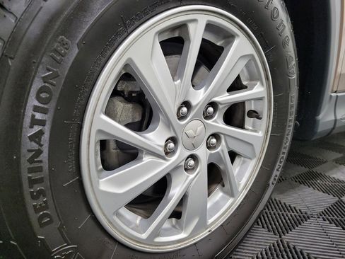 Used 2018 Mitsubishi Eclipse Cross ES image 31