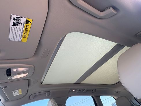 New 2026 Volvo XC60 B5 Ultra w/ Protection Package Premier image 21