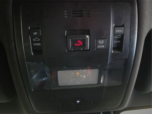 Used 2023 Lexus IS 350 F Sport image 23