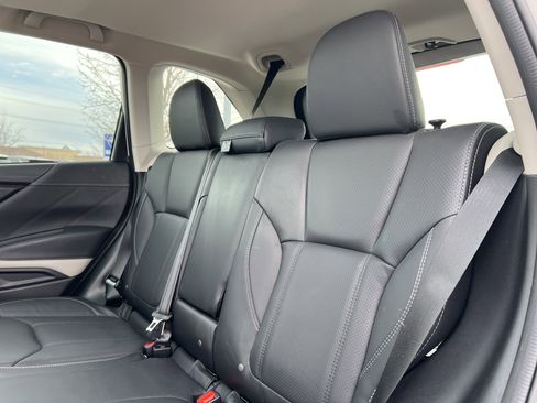 Used 2023 Subaru Forester Limited image 22