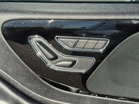 Used 2021 Lincoln Aviator Reserve w/ Elements Package Plus image 19