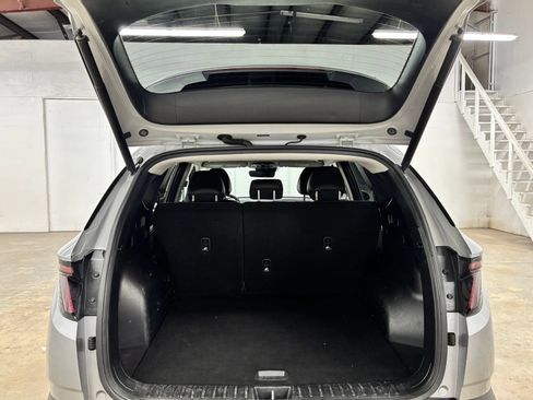 Certified 2023 Hyundai Tucson SEL w/ Convenience Package FWD image 24