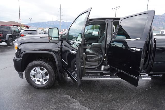 Used 2018 GMC Sierra 3500 Denali AWD/4WD image 20