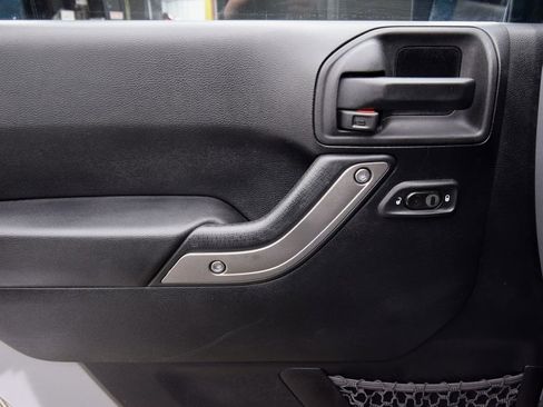 Used 2014 Jeep Wrangler Unlimited Sport w/ Quick Order Package 24S image 22