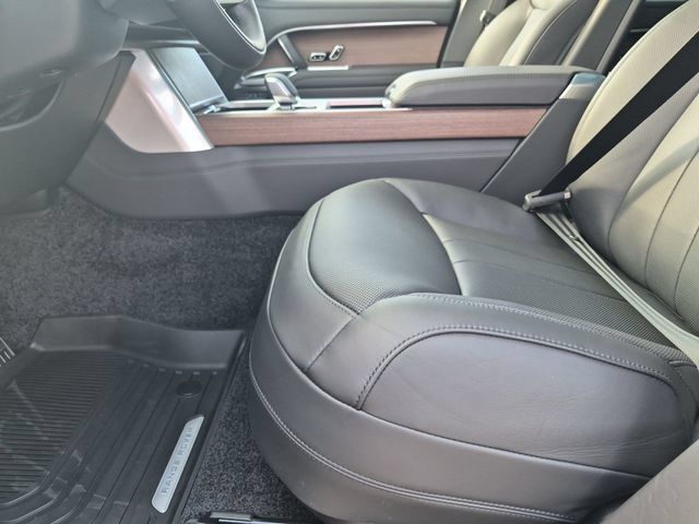 New 2026 Land Rover Range Rover SE AWD/4WD image 12
