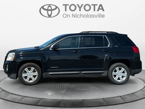 Used 2014 GMC Terrain SLE w/ Convenience Package FWD image 2