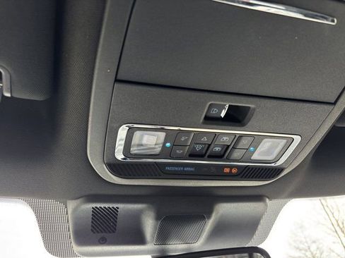 Used 2025 Ford F450 Platinum w/ FX4 Off-Road Package image 51