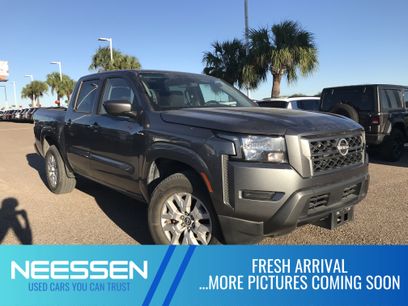 Used 2022 Nissan Frontier SV