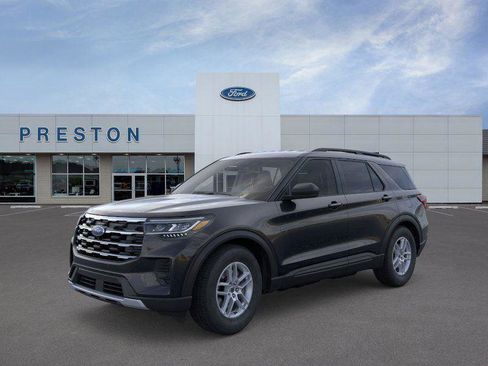 New 2026 Ford Explorer Active image 1