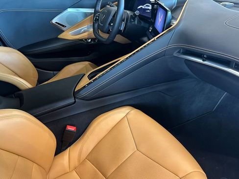 Certified 2021 Chevrolet Corvette Stingray Preferred Cpe w/ 2LT RWD image 14