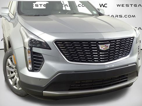 Used 2023 Cadillac XT4 Premium Luxury image 48