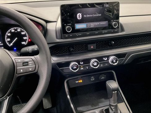 Used 2025 Honda CR-V LX image 18