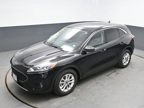 Used 2022 Ford Escape SE FWD image 32