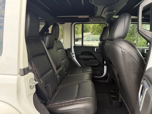 Used 2021 Jeep Wrangler Unlimited Sahara AWD/4WD image 26