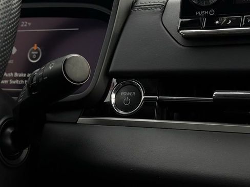 Used 2023 Mitsubishi Outlander ES image 26