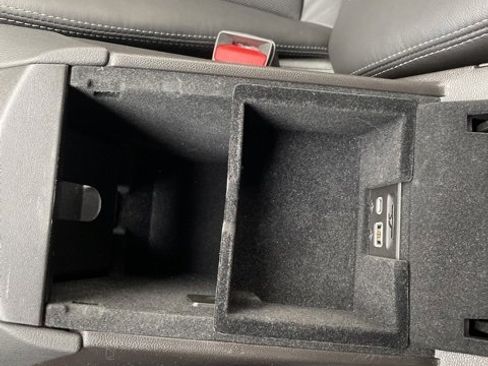 Used 2022 Cadillac XT5 Premium Luxury image 11