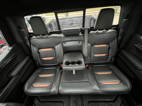 Used 2023 GMC Sierra 1500 AT4 w/ AT4 Premium Package image 27