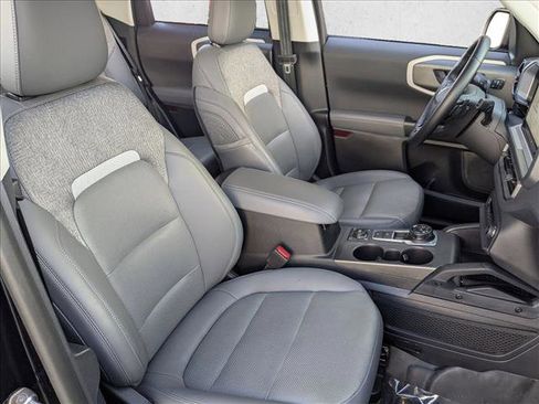 Used 2025 Ford Bronco Sport Badlands image 20