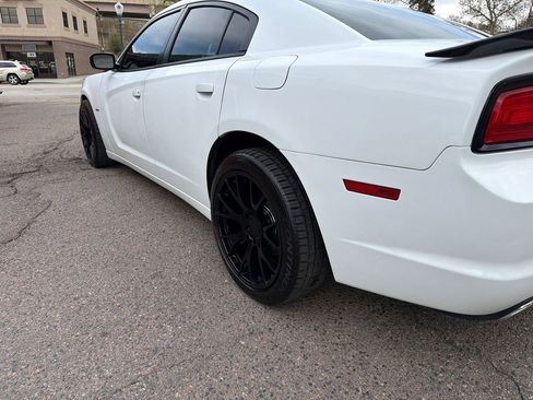 Used 2013 Dodge Charger R/T AWD/4WD image 5
