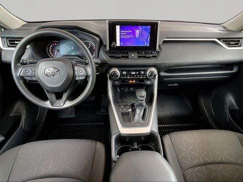 Used 2023 Toyota RAV4 XLE FWD image 7