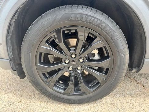 Used 2020 Ford Explorer ST AWD/4WD image 12