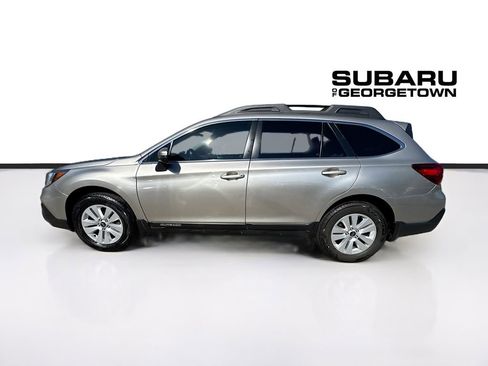 Used 2018 Subaru Outback 2.5i Premium AWD/4WD image 4