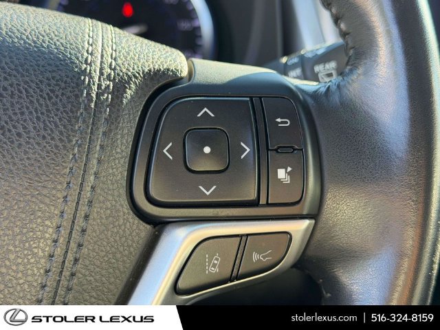 Used 2018 Toyota Highlander SE w/ Protection Package #3 AWD/4WD image 26