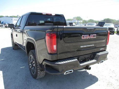 New 2026 GMC Sierra 1500 AT4 w/ AT4 Premium Package AWD/4WD image 9
