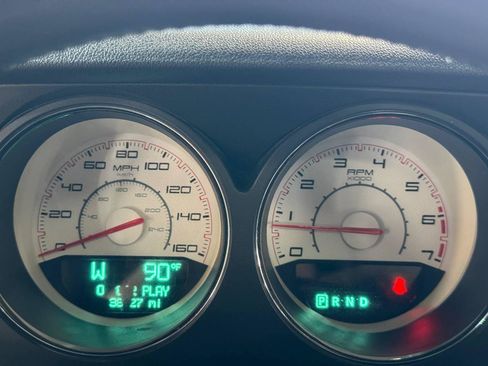 Used 2014 Dodge Challenger R/T RWD image 19