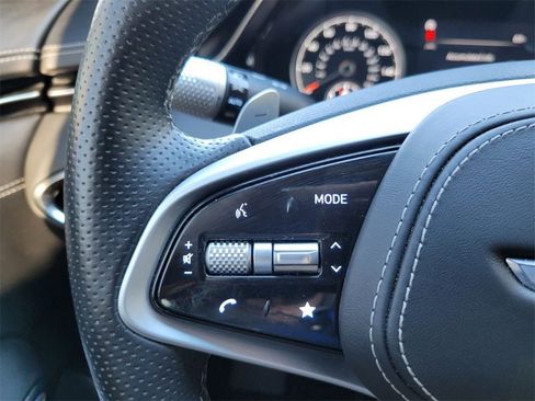 Used 2022 Genesis GV70 2.5T w/ Sport Prestige Package image 36