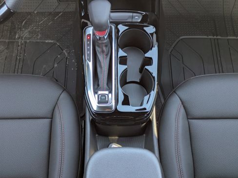 New 2025 Chevrolet Trax RS w/ Driver Confidence Package image 6