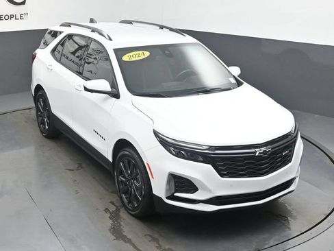 Certified 2024 Chevrolet Equinox RS FWD image 47