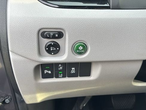 Used 2019 Honda Pilot Touring image 15