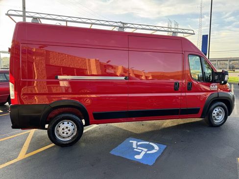 Used 2020 RAM ProMaster 2500 FWD image 4