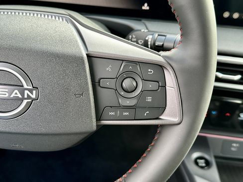 New 2026 Nissan Sentra SR w/ SR Premium Package FWD image 25
