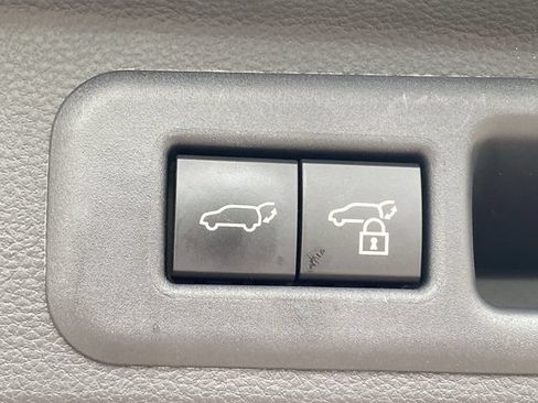 Used 2024 Toyota Sequoia TRD Pro AWD/4WD image 6