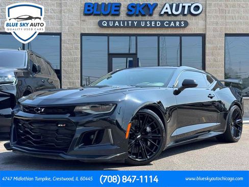 Used 2018 Chevrolet Camaro ZL1 RWD image 1