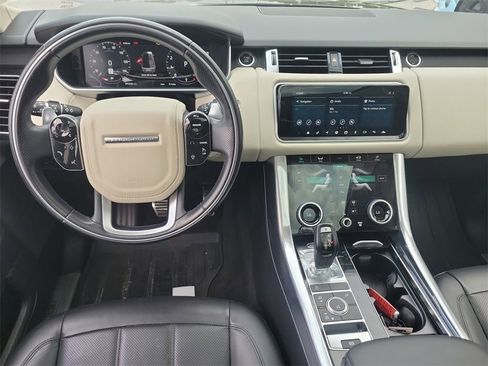 Used 2022 Land Rover Range Rover Sport HSE Silver Edition image 19