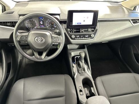 Used 2024 Toyota Corolla LE image 12