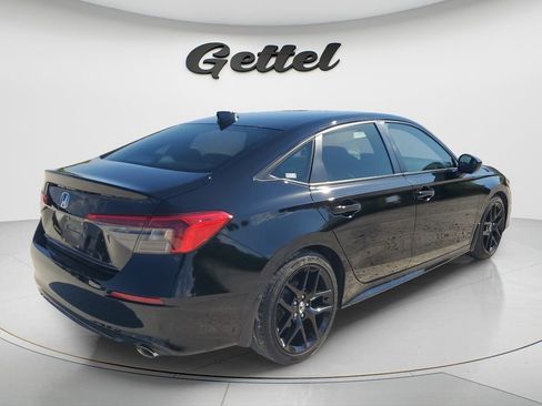 Used 2023 Honda Civic Sport image 4