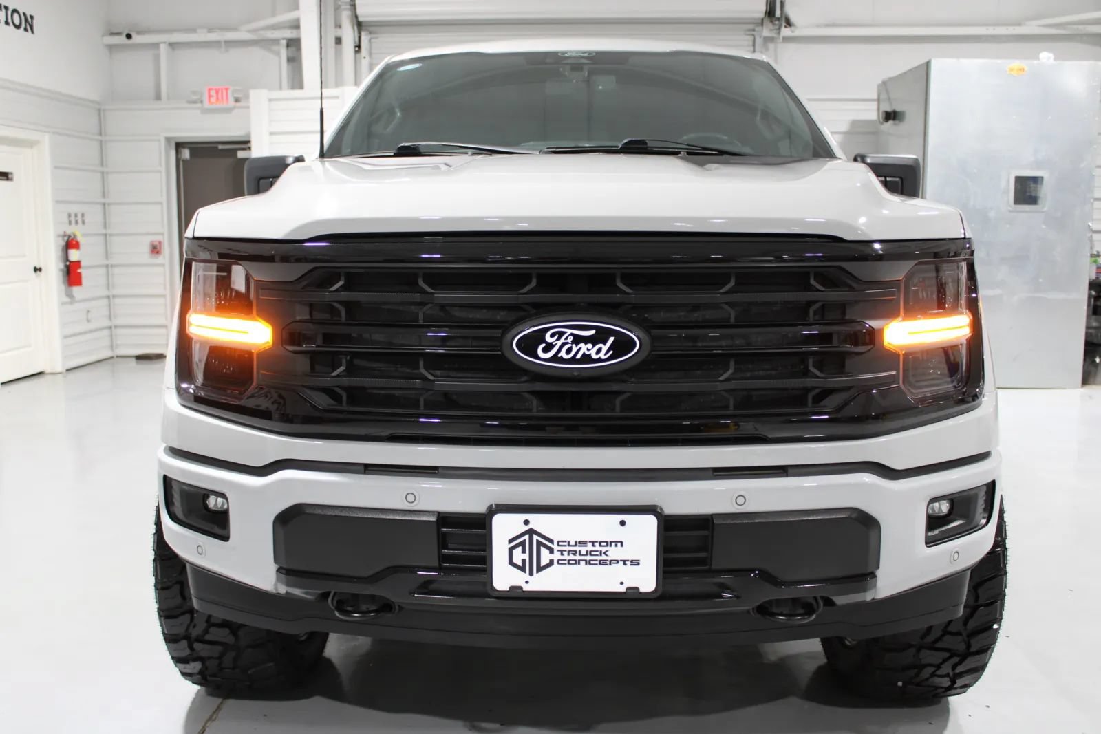 Used 2024 Ford F150 XLT w/ Equipment Group 302A MID AWD/4WD image 4